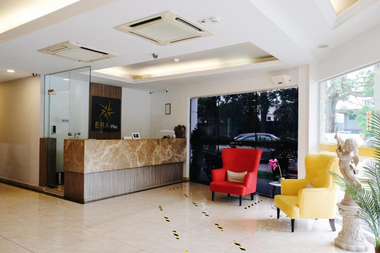 Era Plus Hotel Seri Kembangan Exterior foto